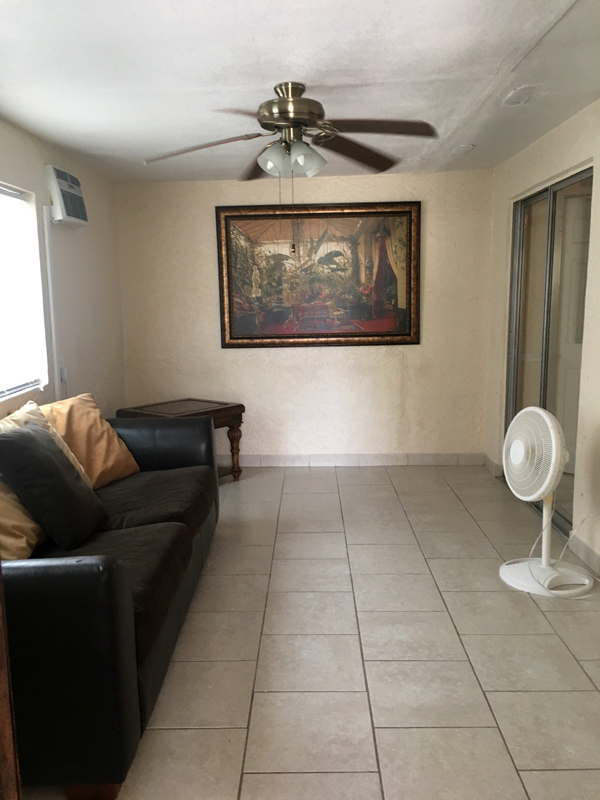 Efficiency or Apartment for Rent in West Palm Beach